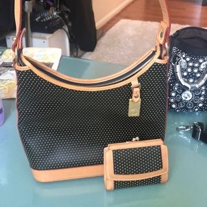 Purse and matching wallet “dooney&burke”